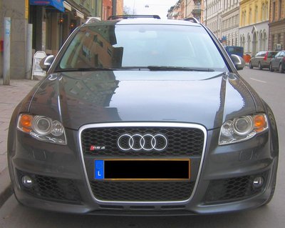 audi_rs4_front.jpg