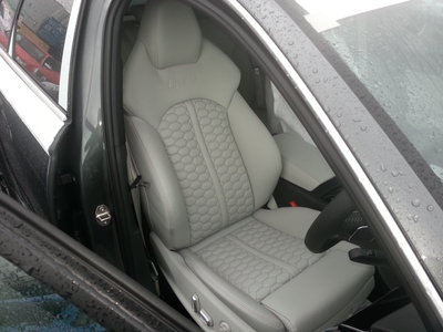 interior1.jpg