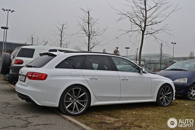 audi-rs4-avant-b8-c479023022013191807_5.jpg