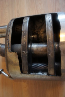 Armytrix cut open 007.JPG