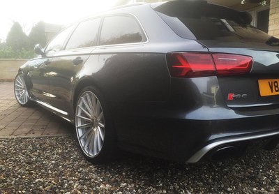 RS6-Vossens-1asmall.jpg