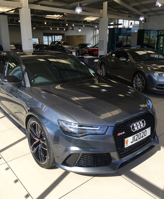 daytona-grey-black-gloss-rs6.jpg