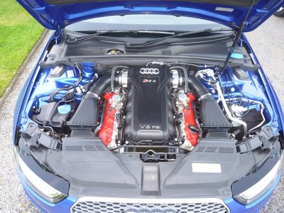 P1020605 engine.jpg