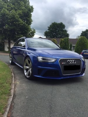 rs4 1.jpg