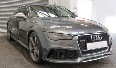 RS7...jpg
