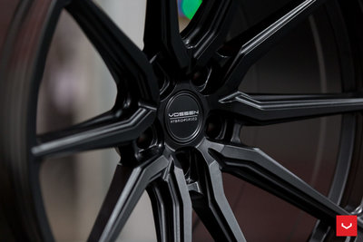 Vossen-Forged-HF-3-Wheel-C26-Satin-Black-Hybrid-Forged-Series-©-Vossen-Wheels-2018-1004-1047x698.jpg