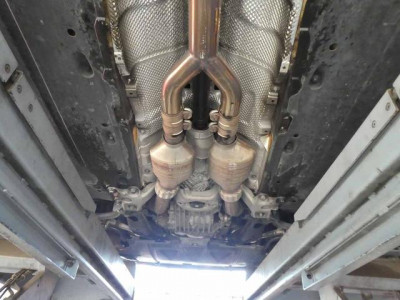 9571130A30201204W00126.jpeg