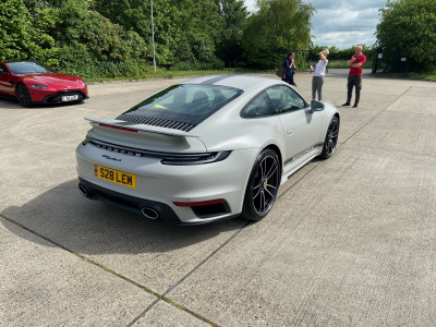 911 rear.jpg