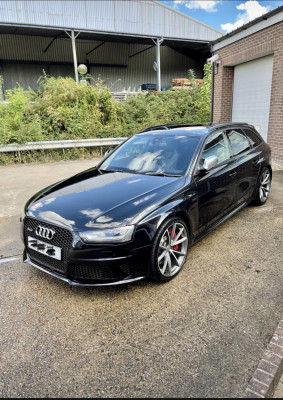 RS4-office.jpg