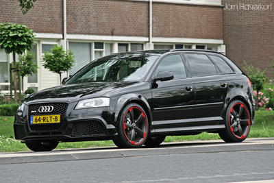 RS3 Black with Red Rims 01.jpeg