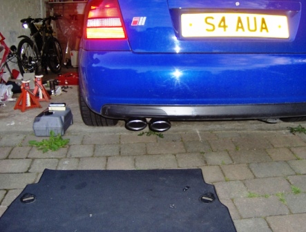 RS4 exhaust1.JPG