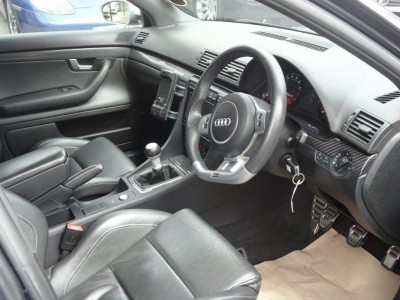 audi-rs4-estate-petrol-258dd6351d9f.jpg