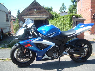gsxr 001.jpg