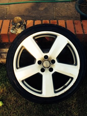 Wheels-2.jpg