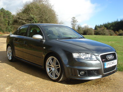 RS 4 4.2 V8 Saloon 066.jpg