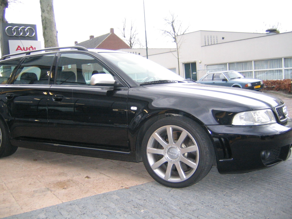 RS4 001.jpg