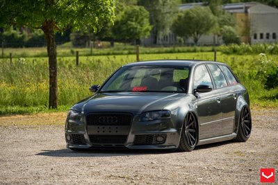 RS4_B7_CV1.jpg