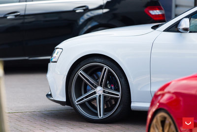 Vossen-UK-Spring-2015-Owners-Meet-Prestige-Wheel-Centre-©-Vossen-Wheels-2015-1034-840x560.jpg