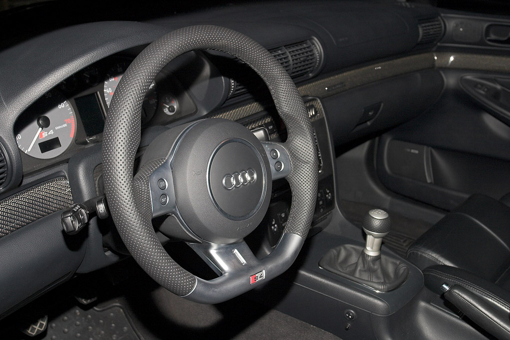 B5 with B7 RS4 stearing wheel.jpg