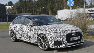audi-rs4-avant-spy-photo (1).jpg