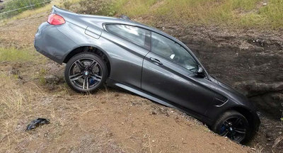BMW-M4-Crash-0.jpg