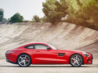 2015-mercedes-amg-gt_22415372.jpeg