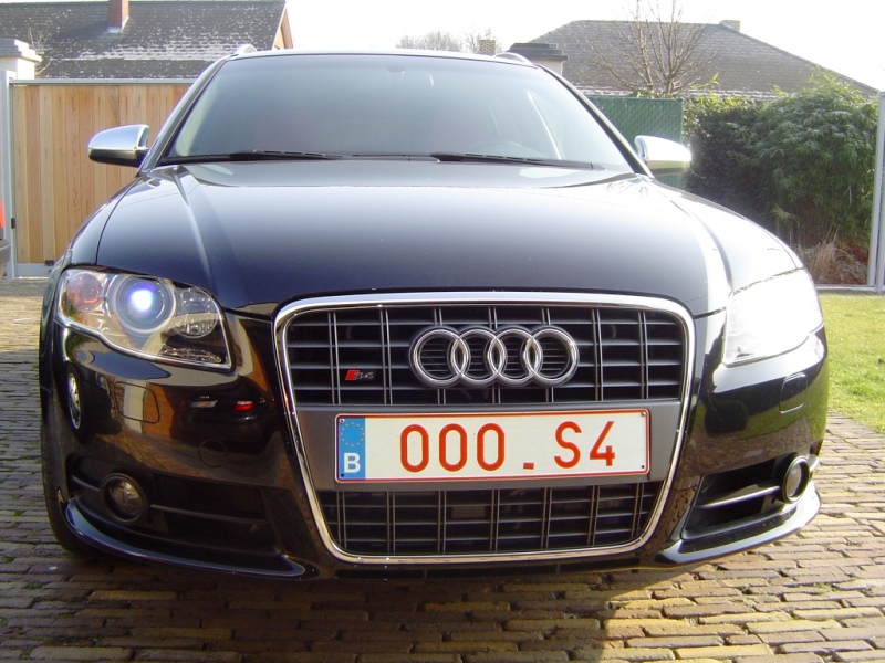 000S4 002.jpg