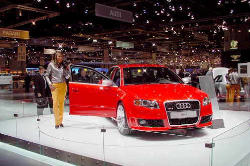 RS4 - Front, Door - Red.jpg