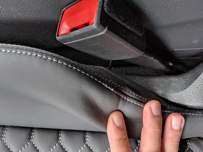 driver-seat-seams.jpg