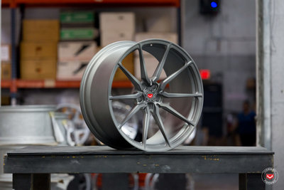 Vossen-Forged-M-X2-Wheel-C05-Stealth-Grey-M-X-Series-©-Vossen-Wheels-2018-1006-1047x698.jpg