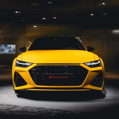 2020-audi-rs6-looks-intense-in-vegas-yellow-137881_1.jpg