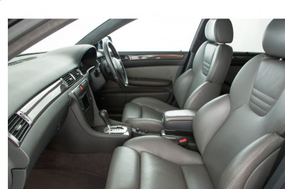 RS6 C5 Interior.JPG
