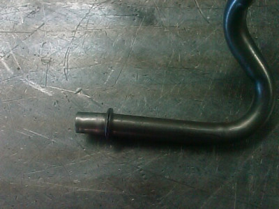cracked pipe.jpg