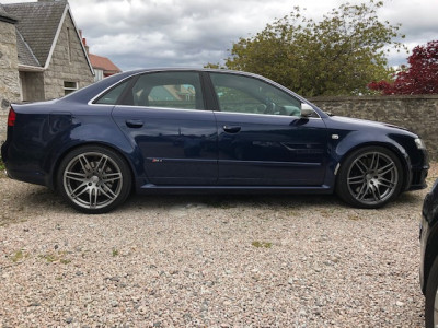 RS4 saloon picture.jpg