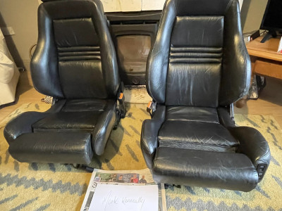 RS2 Seat.jpg