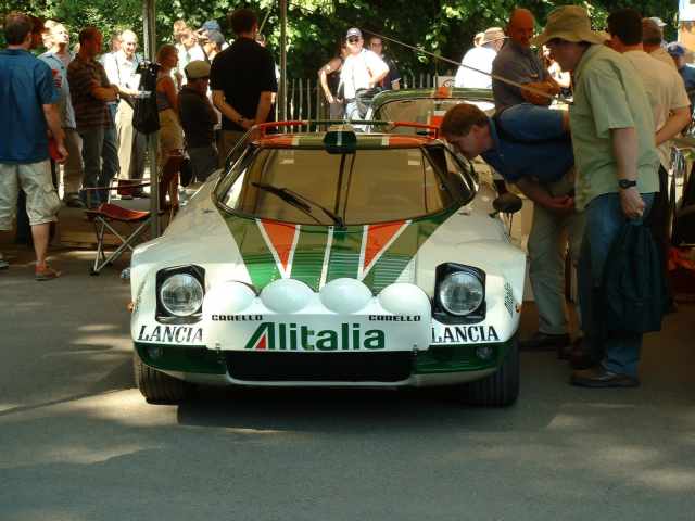 stratos_sml.jpg